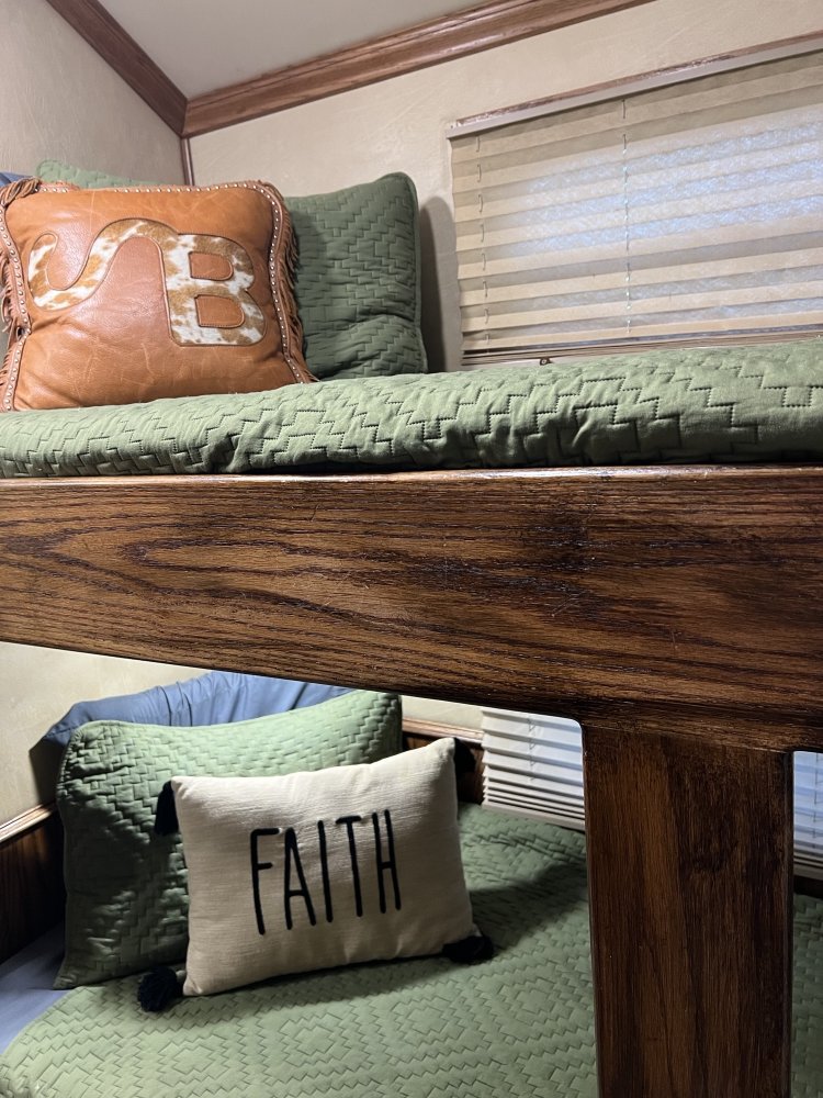 2003 Elite 4H 17' LQ w/ Bunkroom