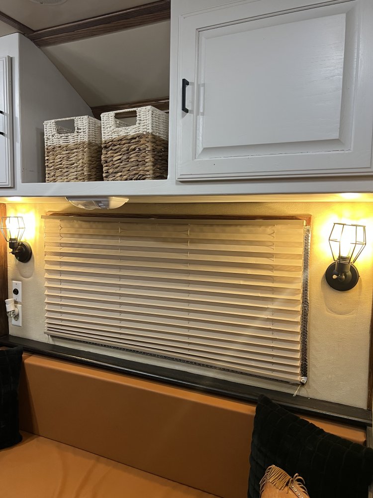 2003 Elite 4H 17' LQ w/ Bunkroom