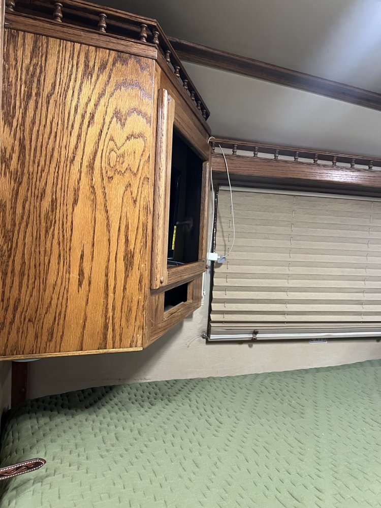 2003 Elite 4H 17' LQ w/ Bunkroom