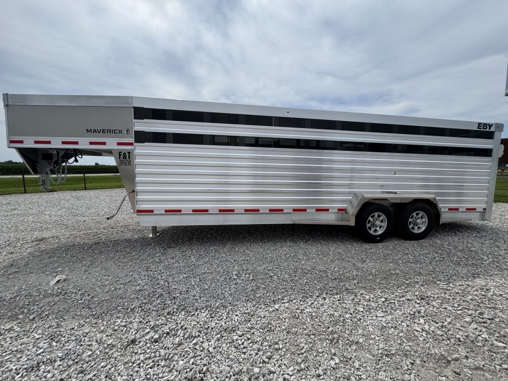 2026 Eby Maverick 24' Livestock Trailer