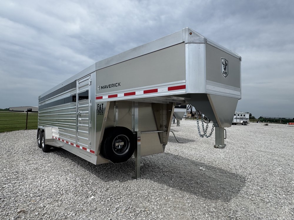 2026 Eby Maverick 24' Livestock Trailer