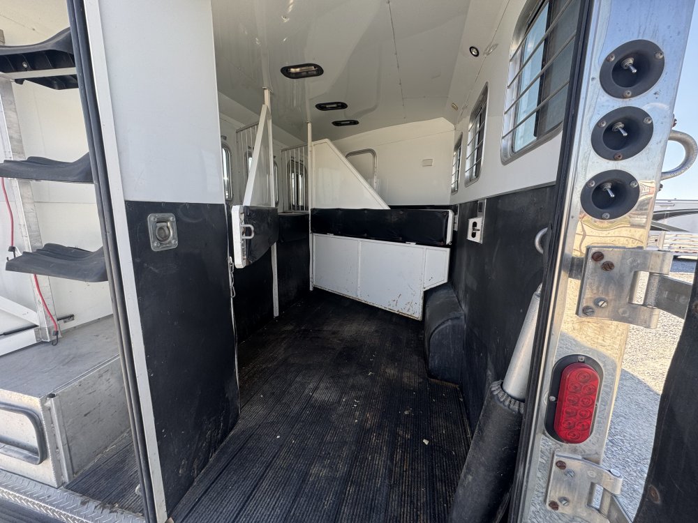 2007 American Spirit 10' LQ 3 Horse