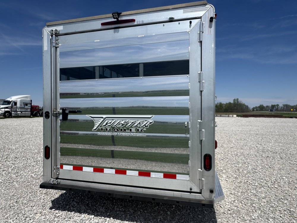 2025 Twister 28' Stock Combo