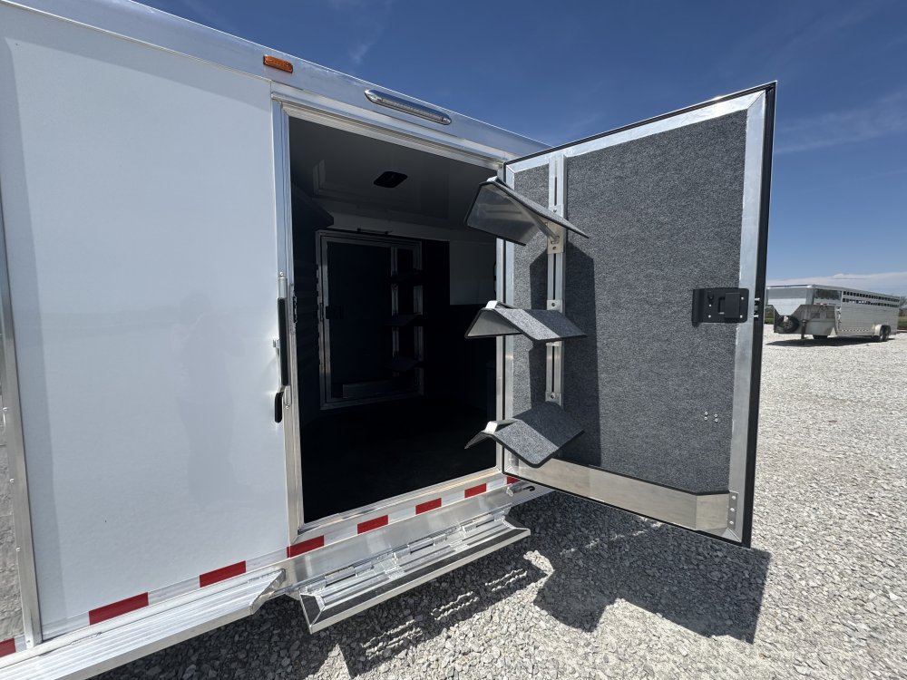2025 Twister 28' Stock Combo