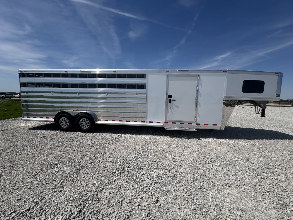 2025 Twister 28' Stock Combo