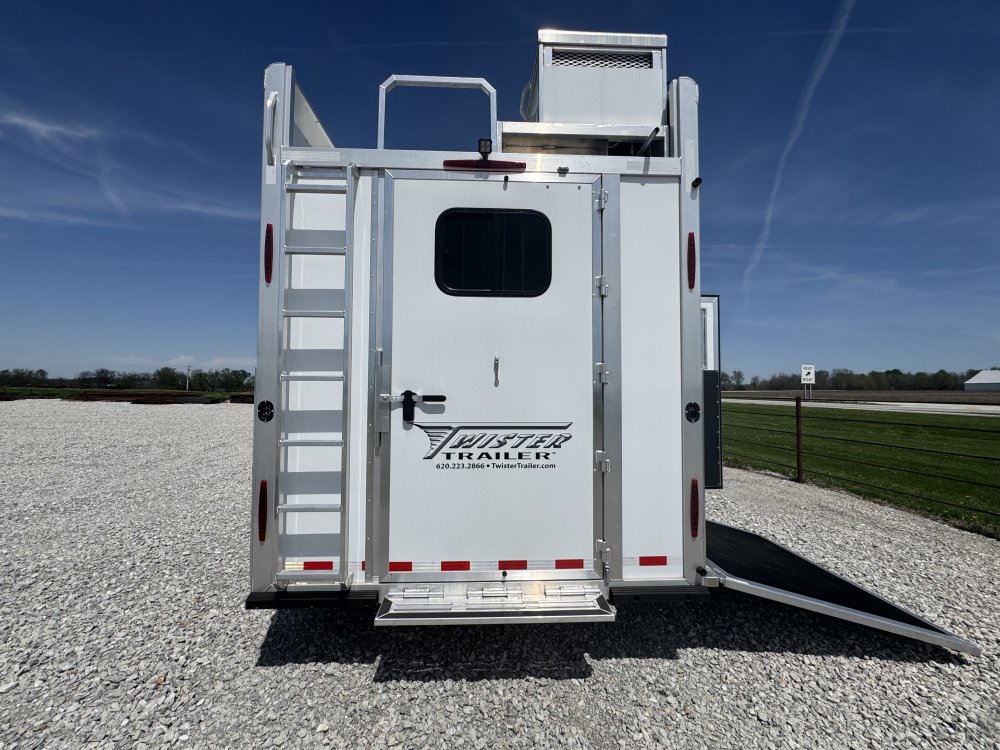 2025 Twister 14'9 Trail Boss LQ 4 Horse Side Load