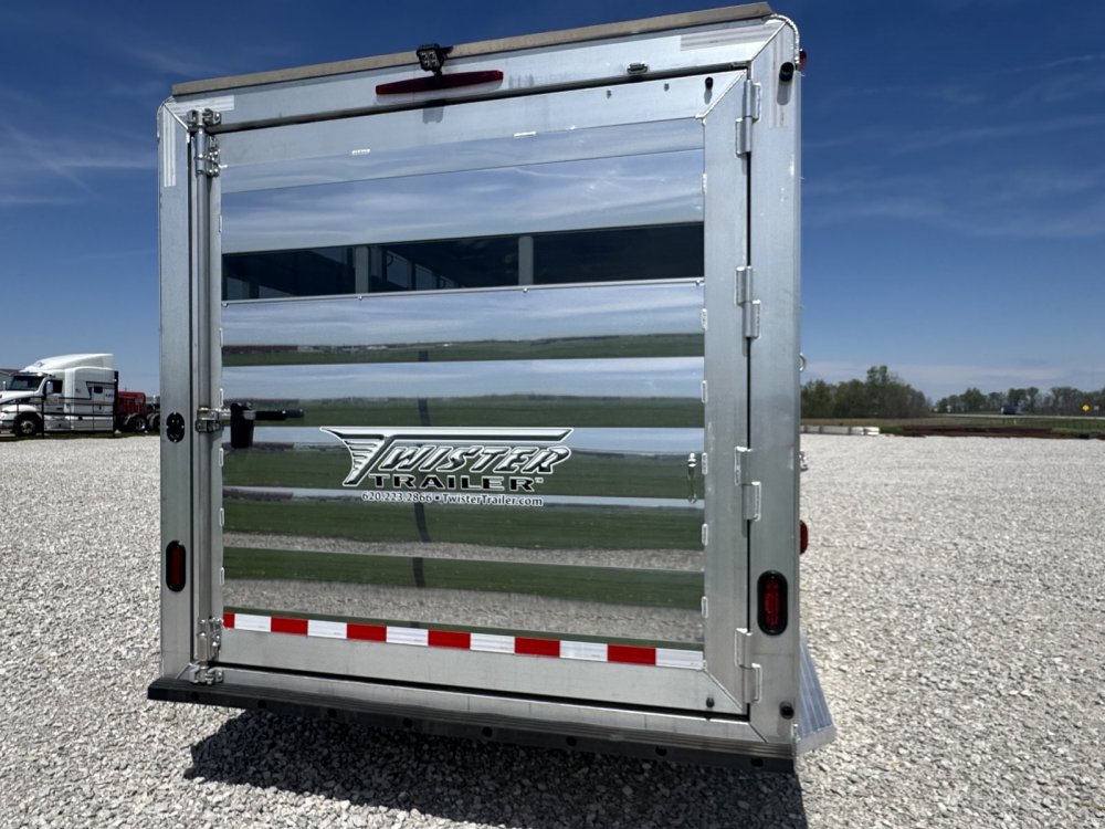 2025 Twister 28' Stock Combo