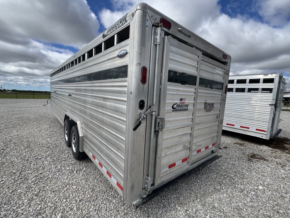 2023 Cimarron 24' Livestock Trailer
