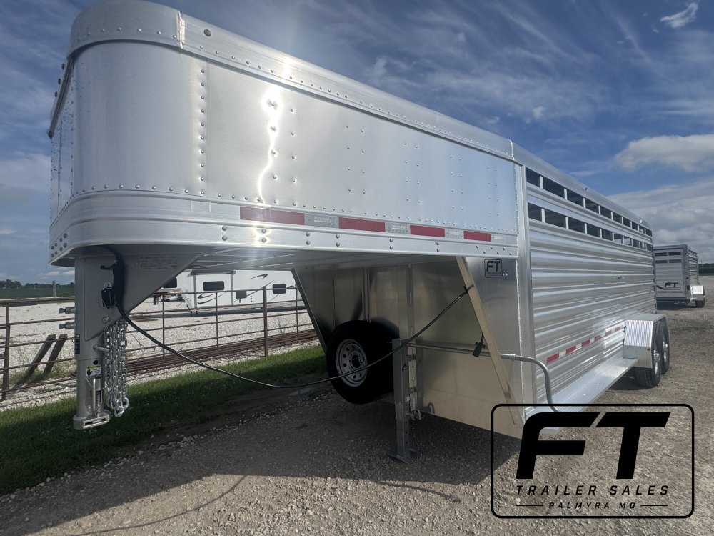 2027 Featherlite 20' Stock Trailer