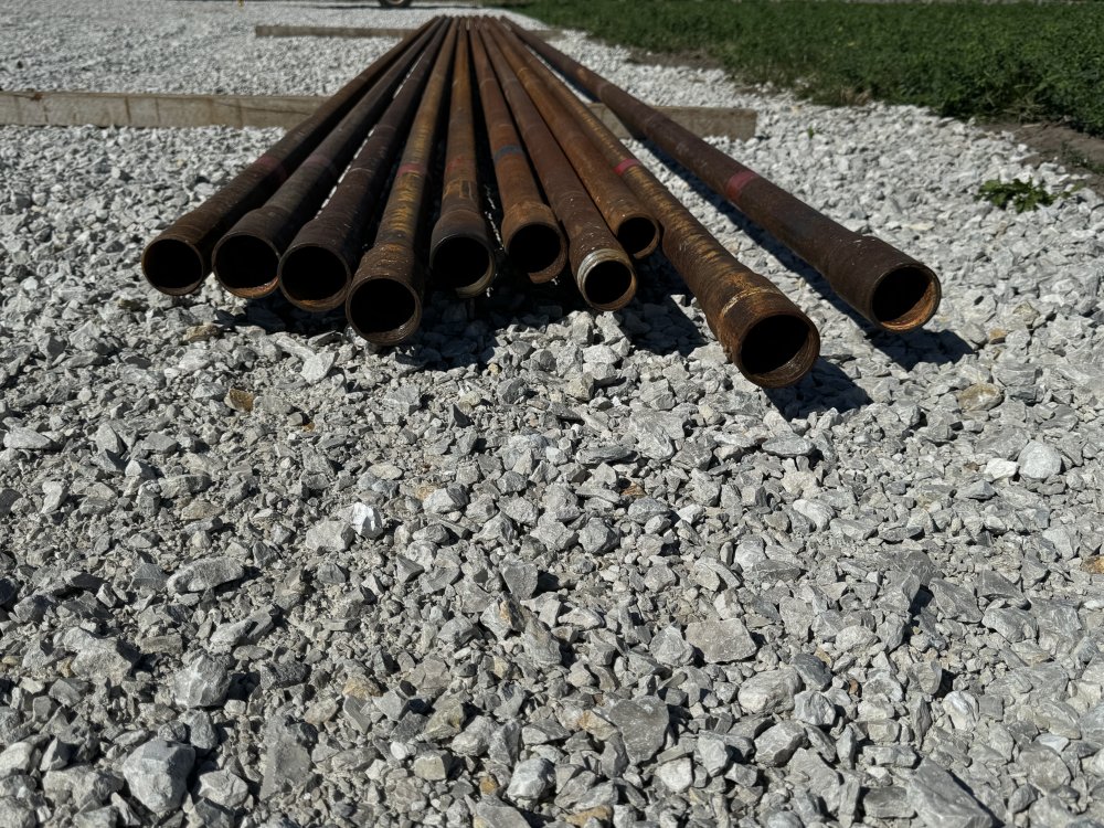 2 3/8 Oil Pipe