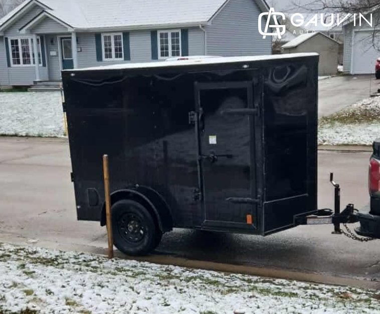 SEED CARGO Enclosed Cargo Steel Frame / Aluminum Skin