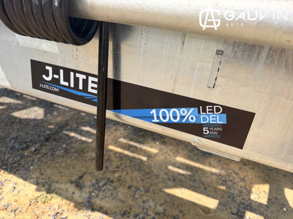 2027 MAXI-ROULE DO1024+3-TA6 DECKOVER 24'+3' BEAVERTAIL Equipment Galvanized