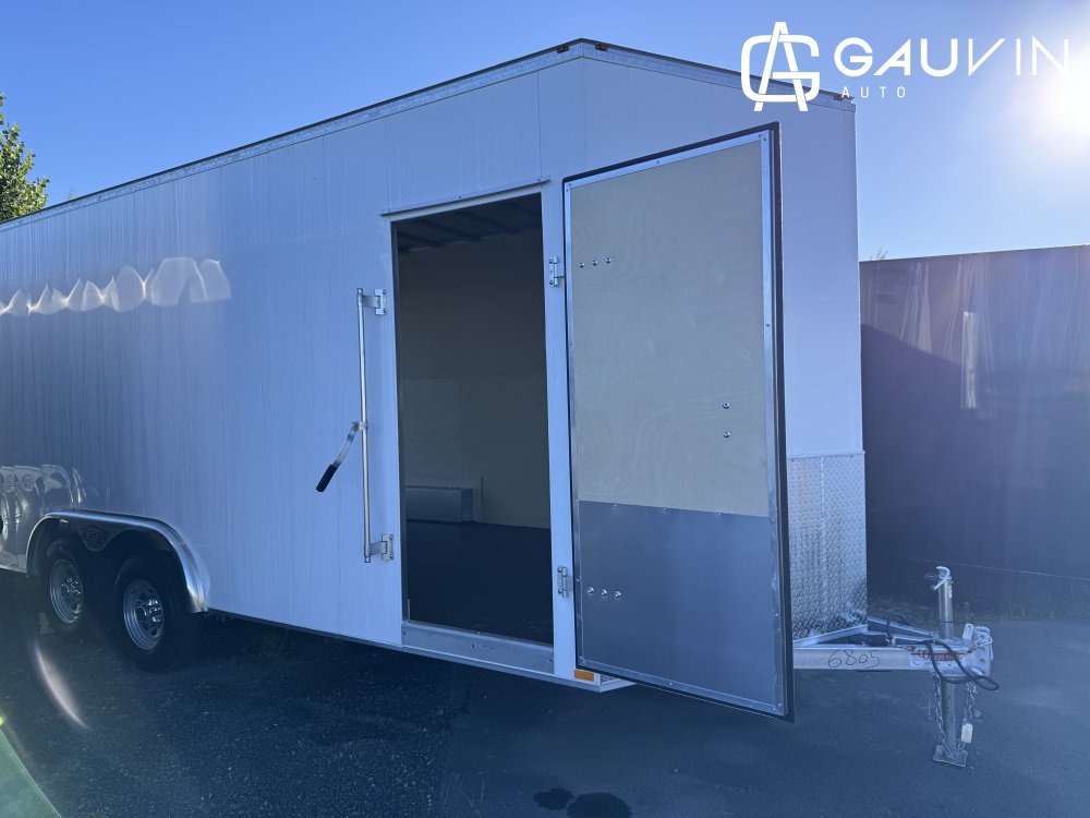 2025 Gator 8.5X18 TA 10K  Enclosed Cargo Galvanized