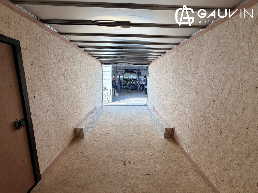 2026 NEWPORT NP8.5X18 GBLUE 8.5X18TA RAMP Enclosed Cargo Galvanized
