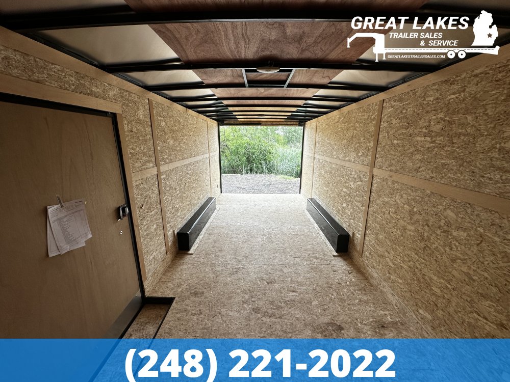 CLEARANCE SALE Discovery SE 8.5 x 20 x 7FT 14K
