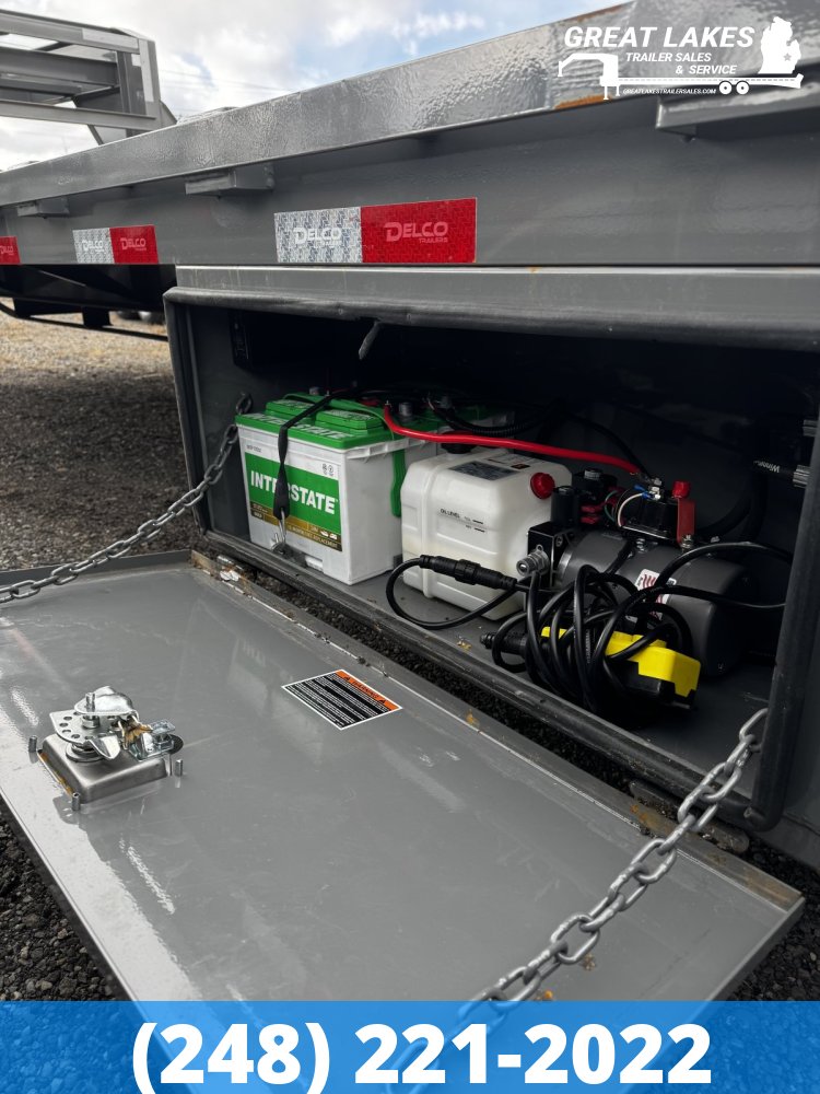 Delco FH 102" X 32FT LP Hydraulic Dove Equipment Hauler 20K