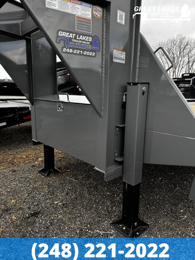 Delco FH 102" X 32FT LP Hydraulic Dove Equipment Hauler 20K