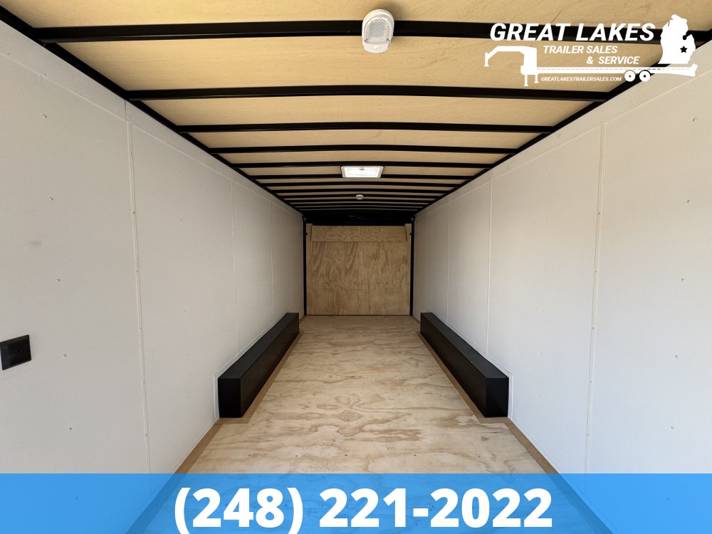 United Trailer Classic V 8.5 x 24 x 7FT 10K