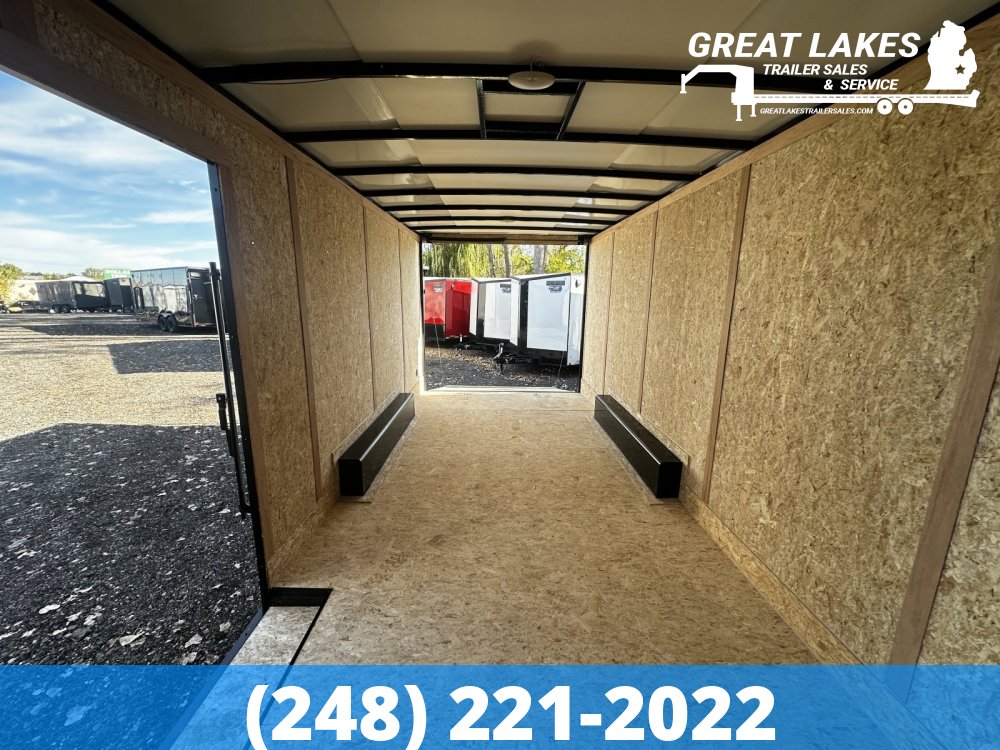 CAR HAULER PROMO Discovery ET 8.5 x 24 x 7Ft 10K