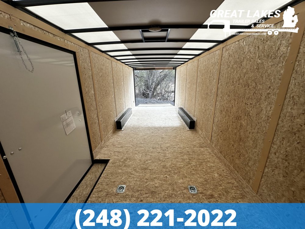 CAR HAULER PROMO Discovery ET 8.5 x 24 x 7FT 10K