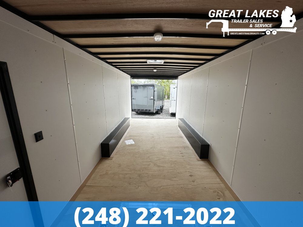 United Trailers Classic 8.5 x 24 x 6.5FT 10K