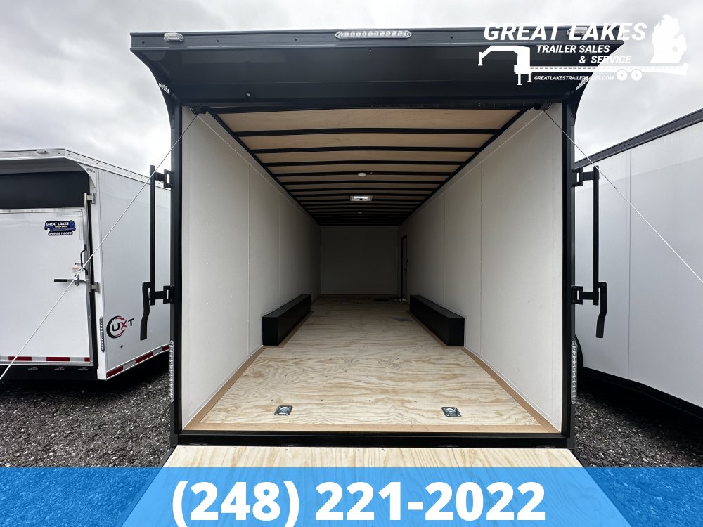 United Trailers Classic 8.5 x 24 x 6.5FT 10K