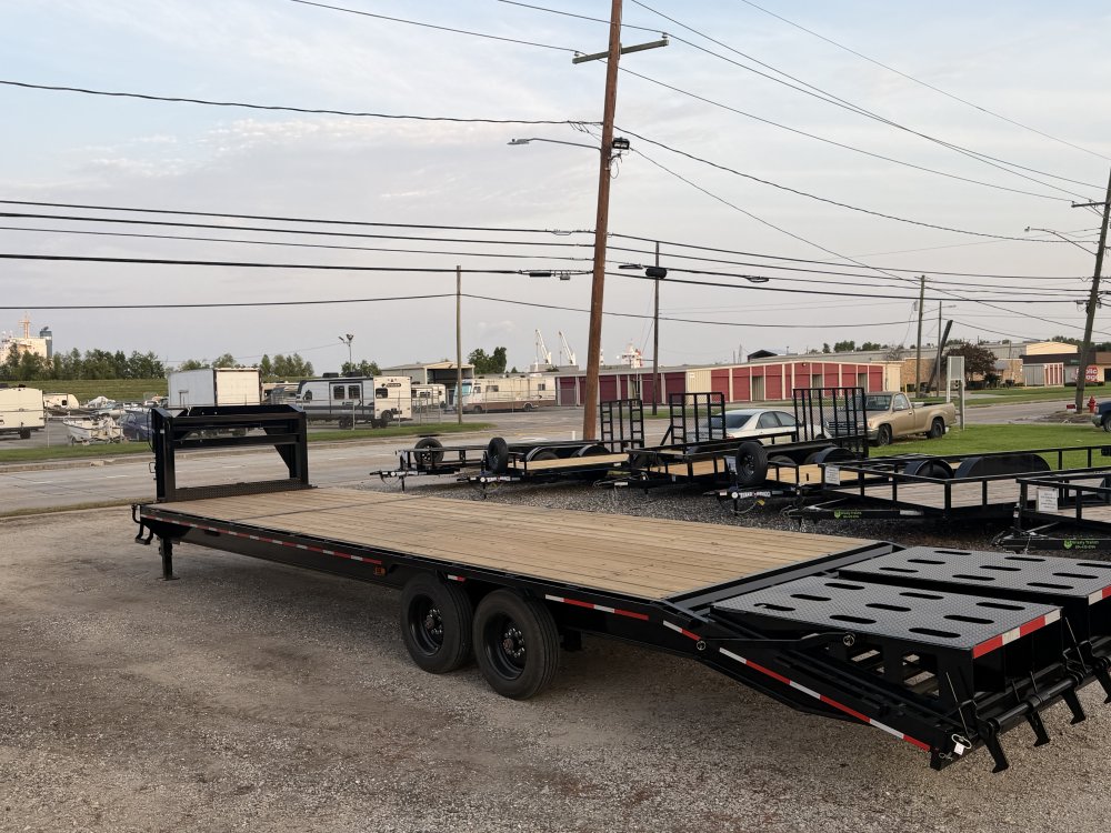 8'x32' Caliber Gooseneck