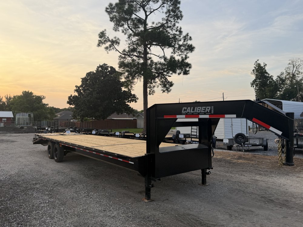 8'x32' Caliber Gooseneck