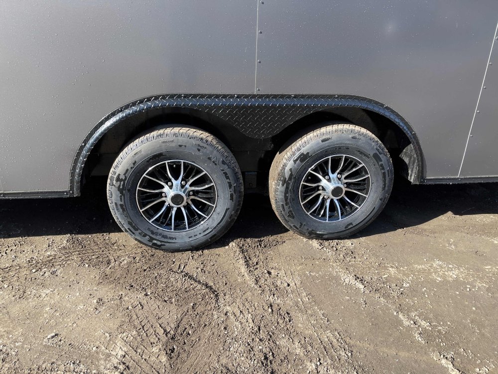 100167 - 8.5'x20' Diamond Cargo Enclosed