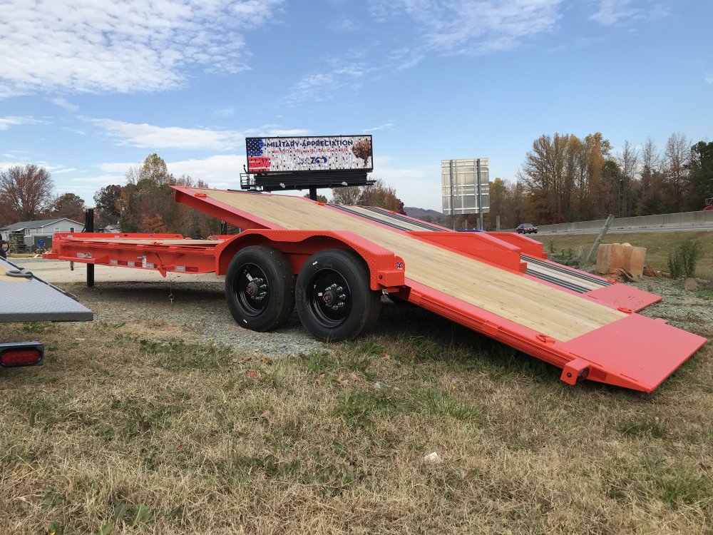 82x24 Diamond C Tilt Trailer Diamond C HDT 210