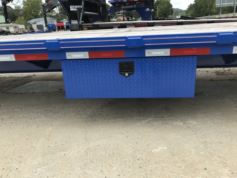 102x35 Diamond C Gooseneck Trailer FMAX 212