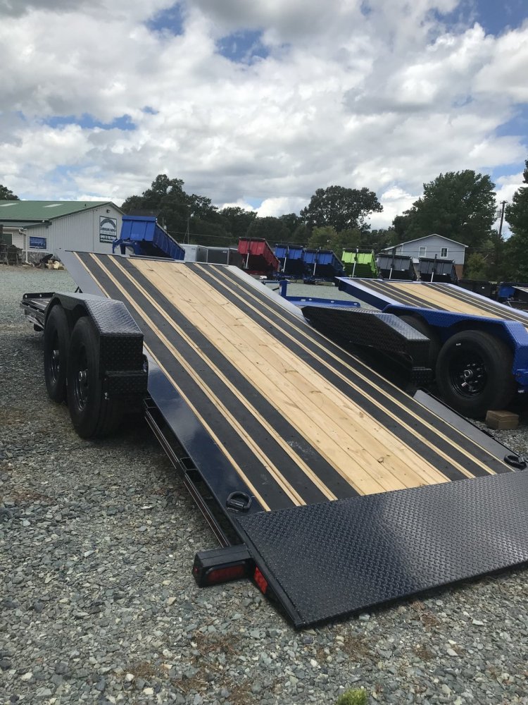 82x22 Diamond C Tilt Trailer HDT 207