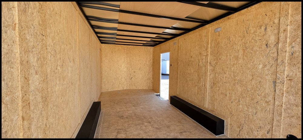 8.5'x18' Look Enclosed