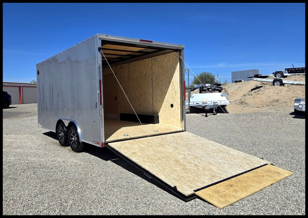 8.5'x16' Look Enclosed