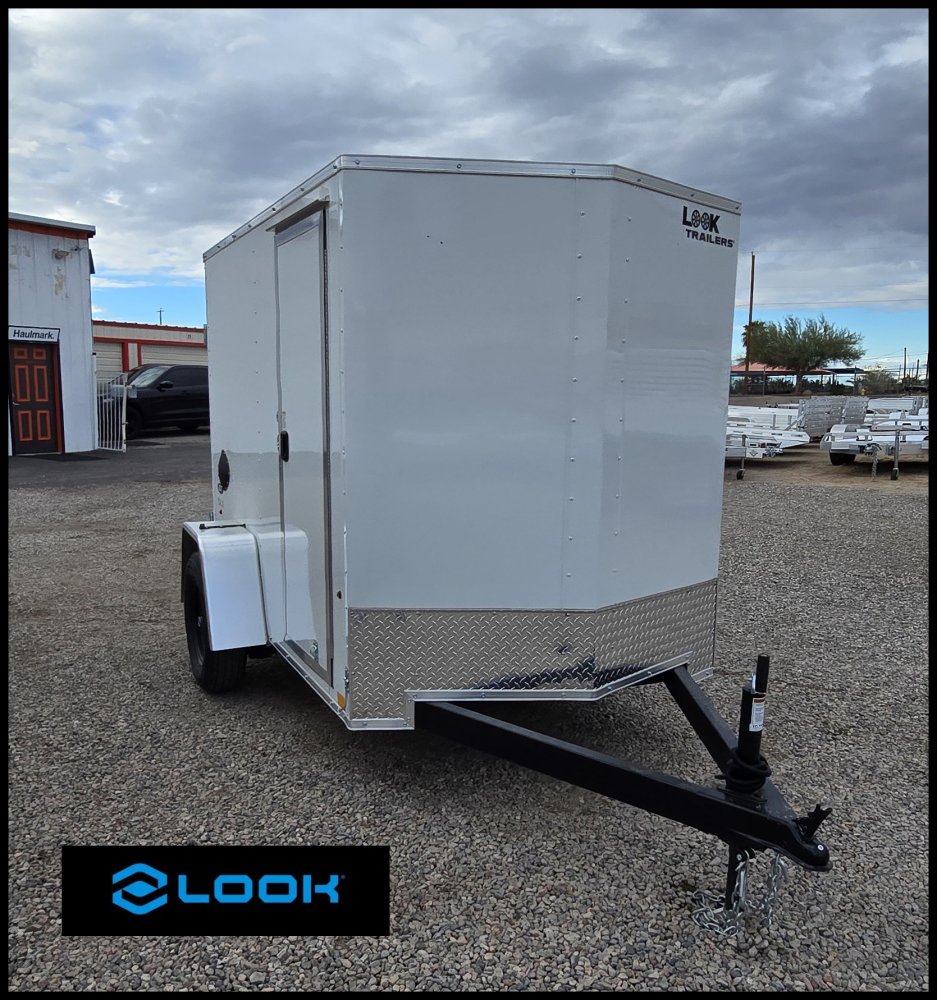 5'x8' Look Enclosed