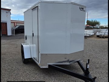 5'x8' Look Enclosed