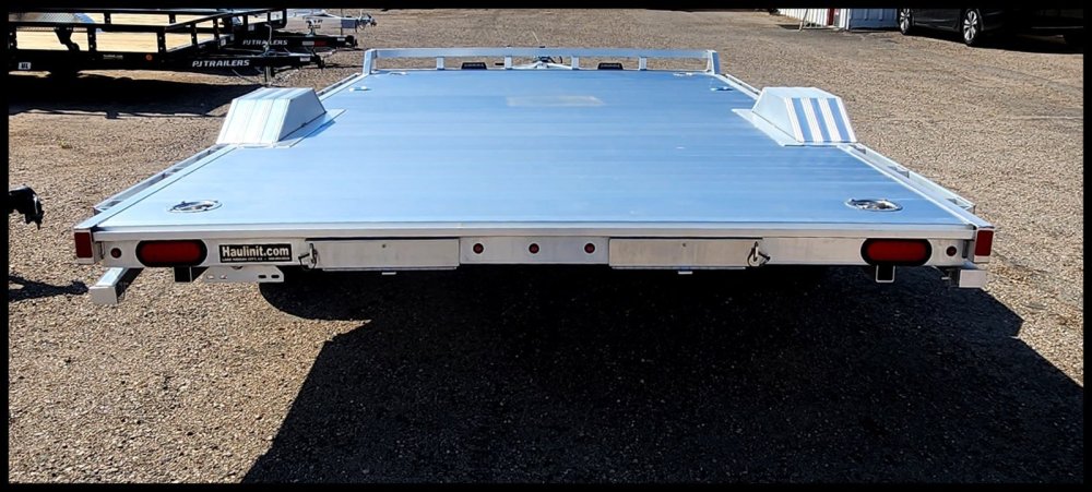 102"x15' Aluma Flatbed