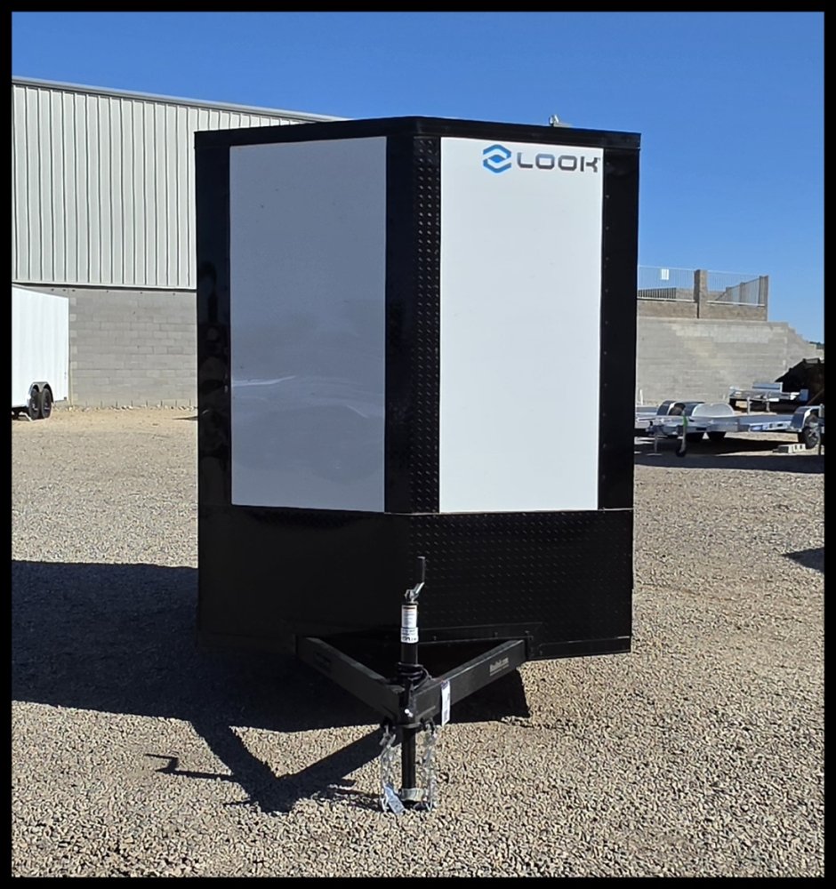 2027 6×10 Enclosed Cargo Trailer photo 2