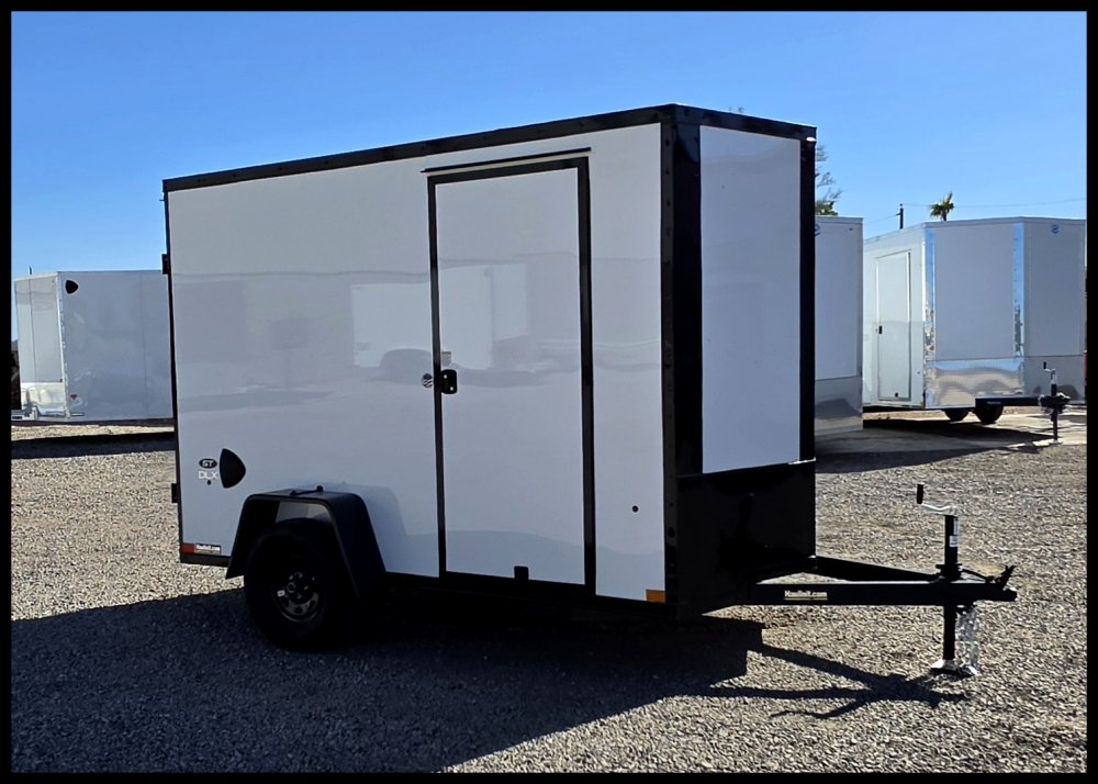 2027 6×10 Enclosed Cargo Trailer photo 4