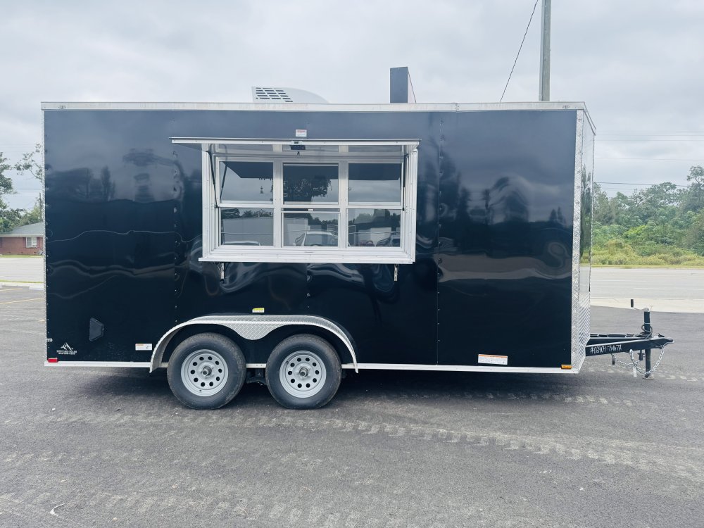 7'x16' Panther Enclosed