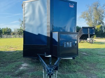 8.5'x16' Panther Enclosed thumbnail 2