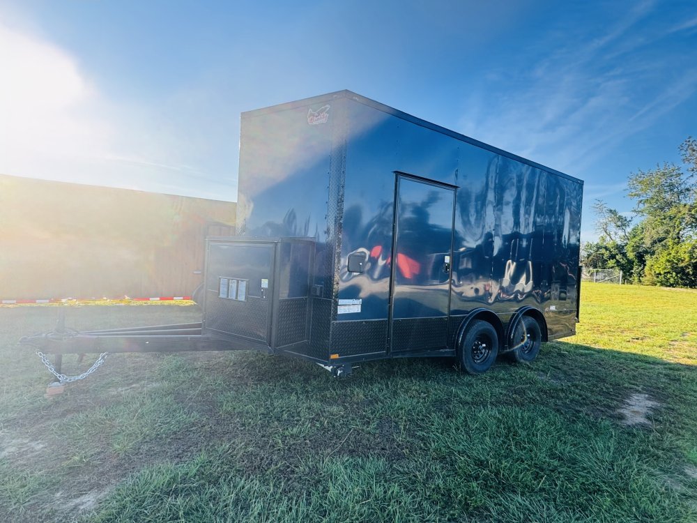 8.5'x16' Panther Enclosed