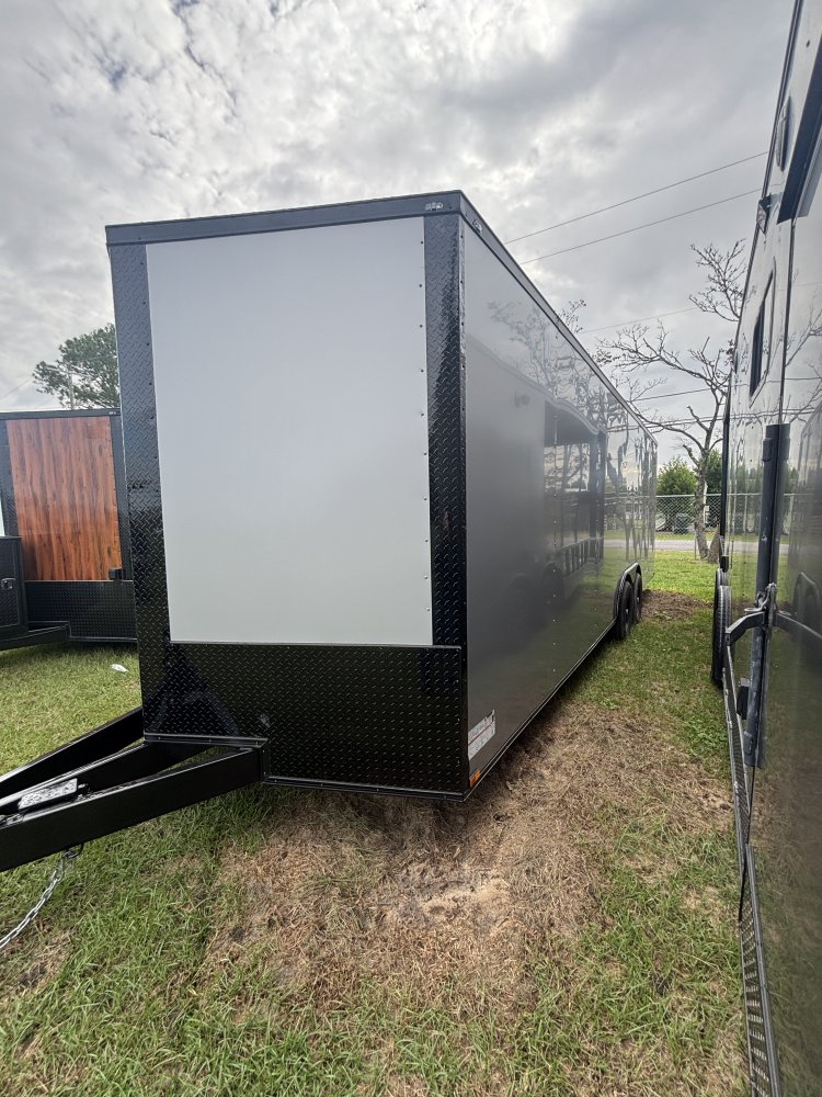 8.5'x24' Panther Enclosed