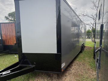 8.5'x24' Panther Enclosed thumbnail 2