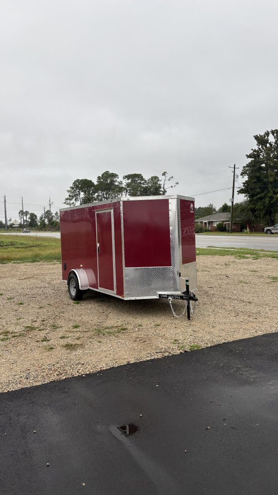 6'x12' Panther Enclosed