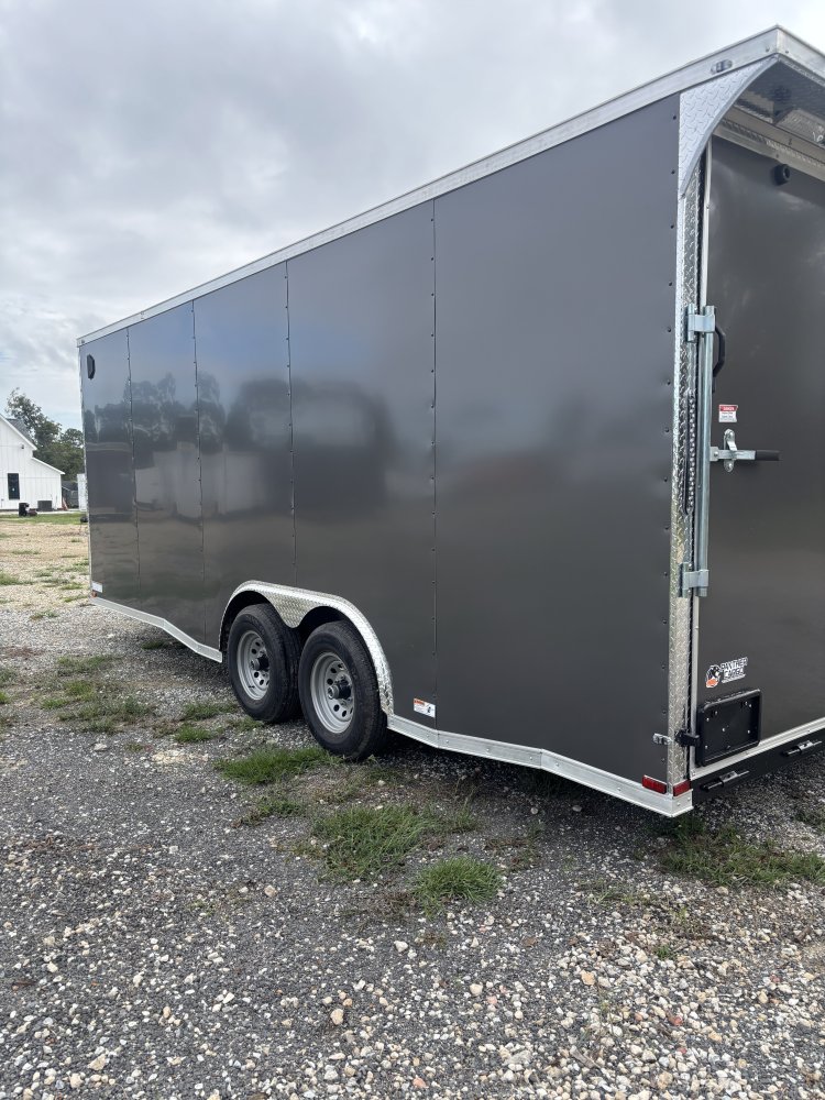 8.5'x20' Panther Enclosed
