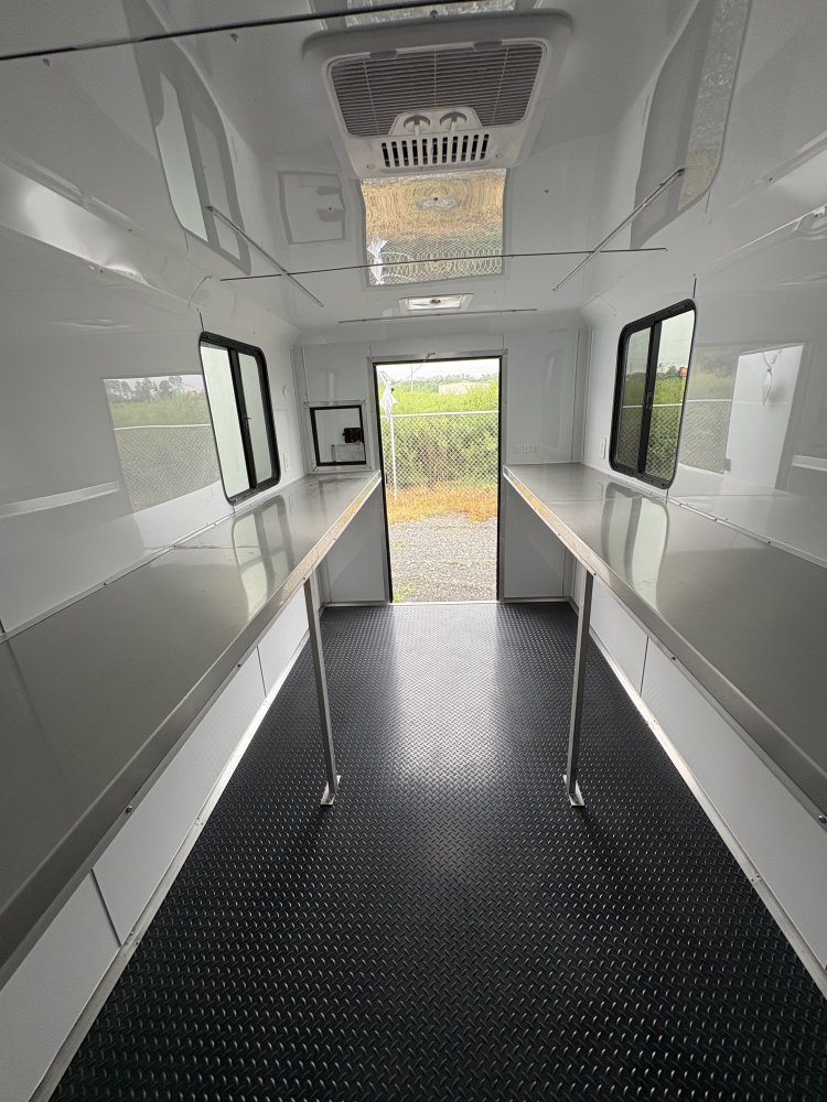 7'x12' QUALITY CARGO Enclosed