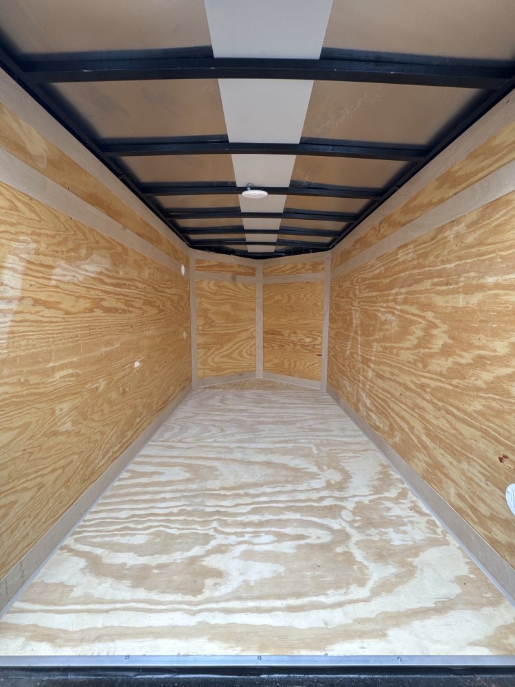2025 CYNERGY CARGO 5X8SA PRO SERIES / ENCLOSED TRAILER