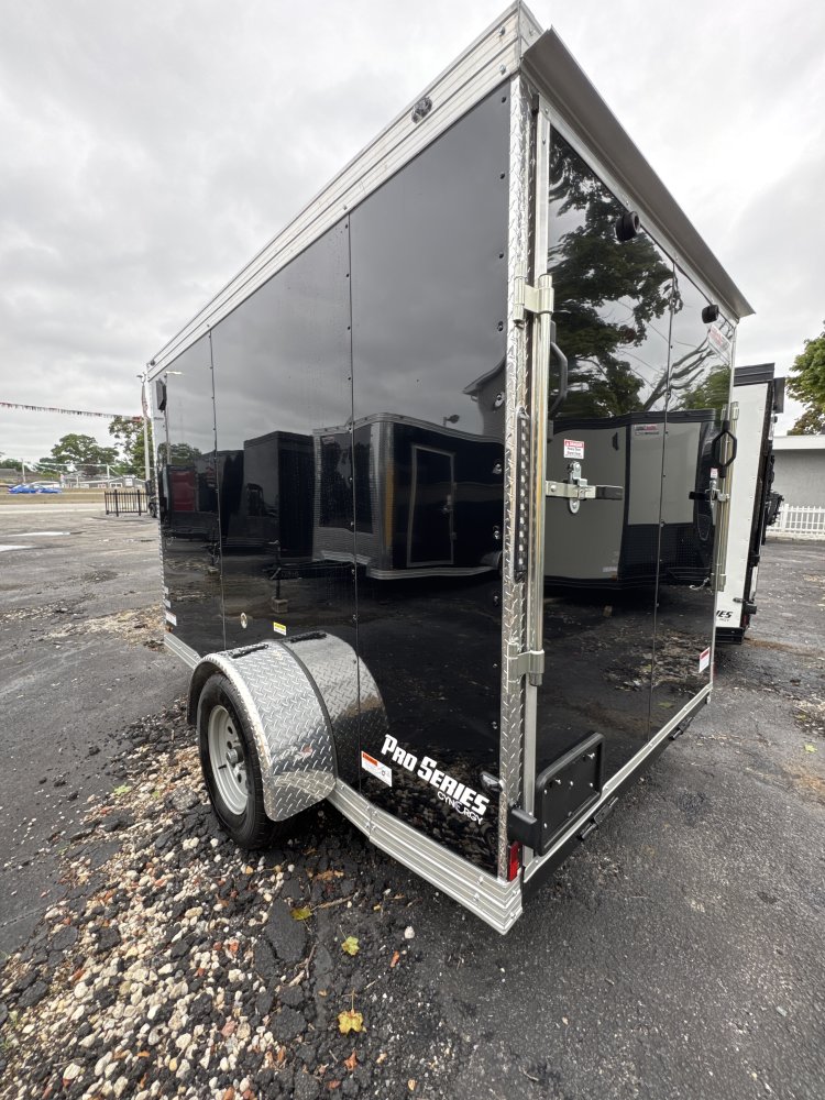 2026 CYNERGY CARGO 6X10SA PRO SERIES / ENCLOSED TRAILER