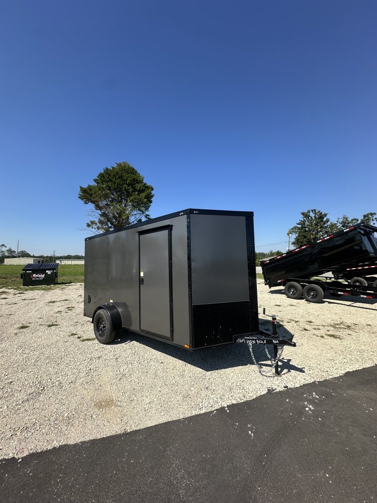 6'x12' Panther Enclosed